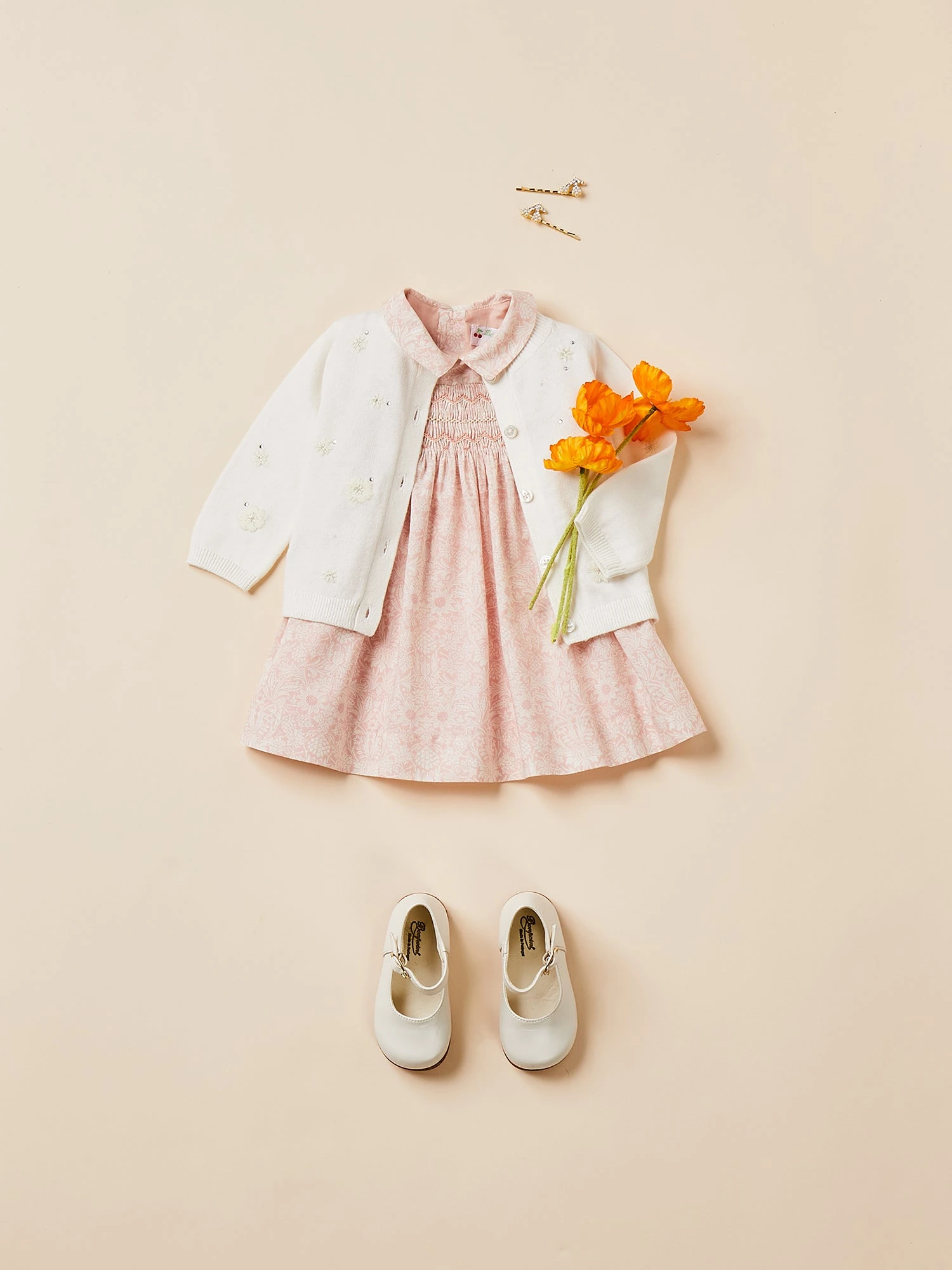 BONPOINT Robe Smockée Joyeuse Rose Pâle 4 BONPOINT Robe Smockée Joyeuse Rose Pâle – Image 2